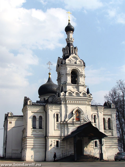 Церковь Успения Пресвятой Богородицы в Троице-Лыково
